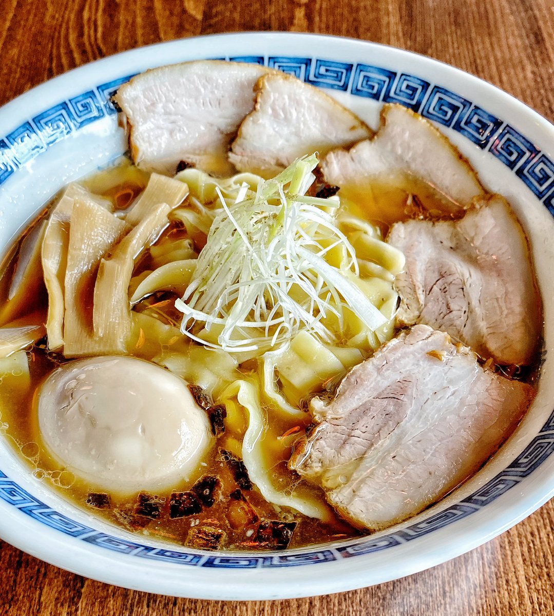Chuka Niku Ramen for this weekend special (Fri &amp; Sat). This is one of my all-time favorite ramen in any given day!
.
Pork, Chicken, &amp; Niboshi Triple Chintan Broth/ Thin Sliced Pork belly Chashu/ Ajitama/ Menma/ Shaved Leeks/ Onion-Garlic Chicken Oil/ Kezuri Ramen Noodles.