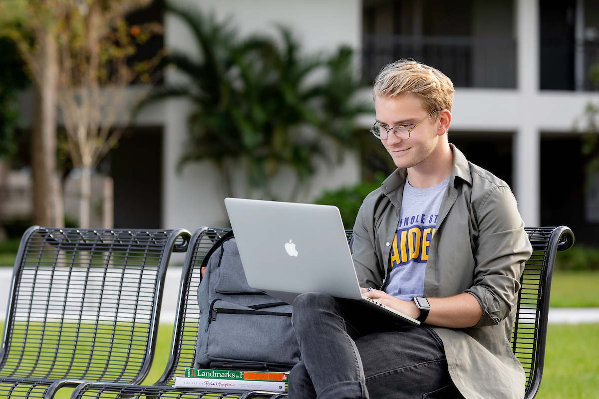 SeminoleState's tweet photo. Are you ready to enroll with Seminole State? Check out our Steps to Enroll and become a Raider just in time for Fall 2020 classes (they start on Aug. 24!). https://t.co/0WPbxF5N4A #SSC #GoStateGoFar https://t.co/S2ZkzL9LJN