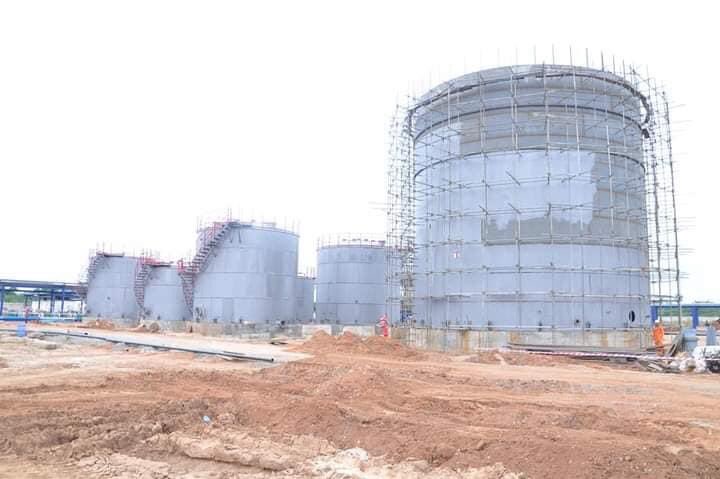 TheNewPhaseOfE1's tweet photo. FG’s delegation inspects Edo Modular Refinery, certifies mechanical works 95% ready

The Federal Government has said that the Edo Modular Refinery project, which is 95 per cent (mechanical works) completed in Ologbo, Ikpoba Okha Local Government Area of Edo State. https://t.co/X8geP6d7Ny