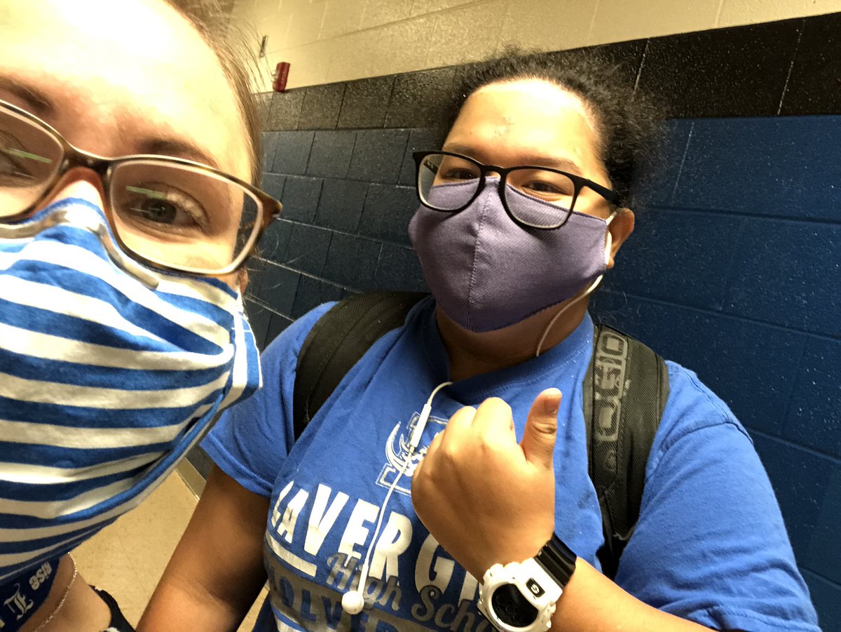 #LHSThemedThursday We are cute in our social distanced selfies! #stripes <a href="/LHSintheNews/">LaVergne High School</a>