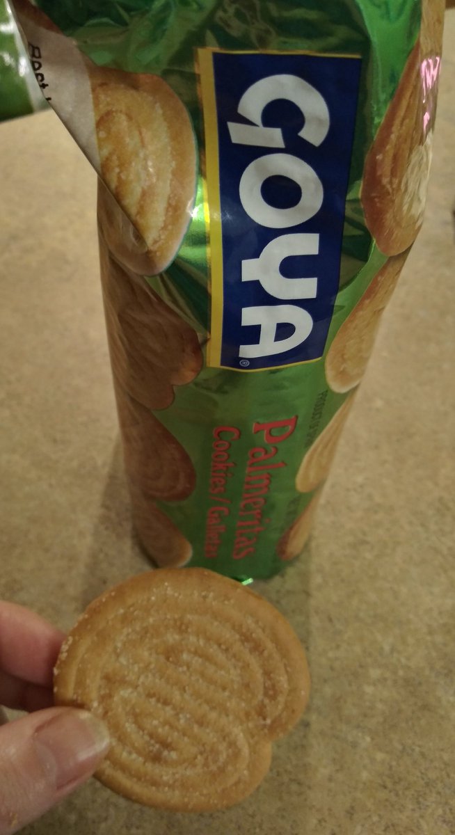 RealCandyRayne's tweet photo. Yeah these are addictive #goya  #bzzagent #bzzkit #GotItFree https://t.co/spzdI2hd5i