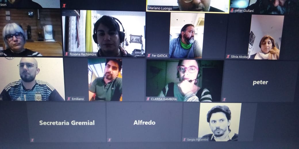 AleGarzonOk's tweet photo. Hace unos minutos termino una reunión muy importante en la cual participe junto al Subsecretario de Niñez Adolescencia y Familia del Ministerio de Desarrollo Social de la Nación Mariano Lungo y Sec. Generales de la CTA-A y ATE. https://t.co/EiYw9efAdI