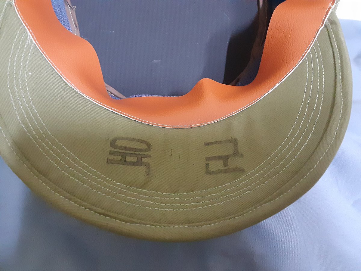 いつもとは一味変わった新製品のご案内です。60-70年代韓国軍リッジ