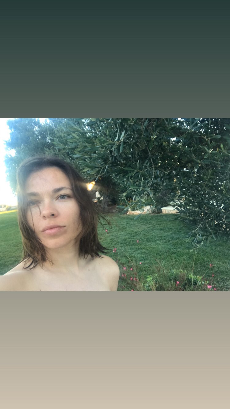 SHINE on X: 👊🏻𝗝𝗨𝗦𝗧 𝗔𝗡𝗡𝗢𝗨𝗡𝗖𝗘𝗗 👊🏻 NINA KRAVIZ