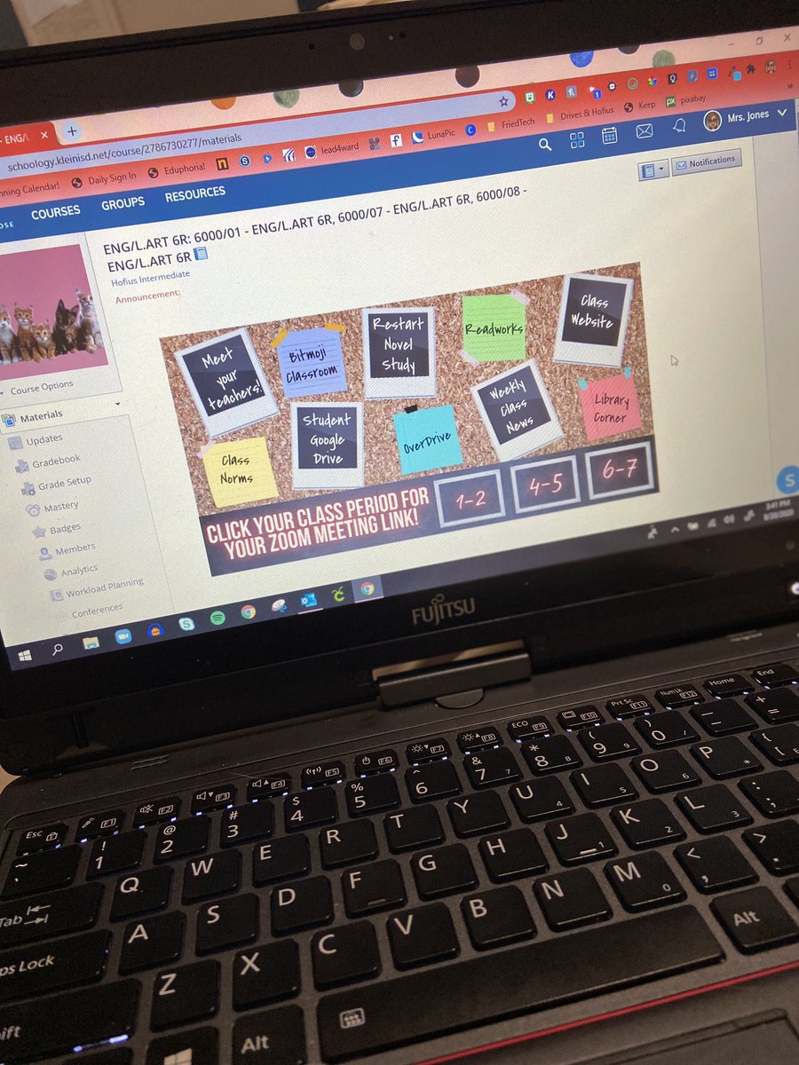 MrsJonesHofius's tweet photo. Embedded links are officially in my Schoology announcements! Ready to conquer this school year! @HawksELA @HofiusKISD https://t.co/EkzRcmf952