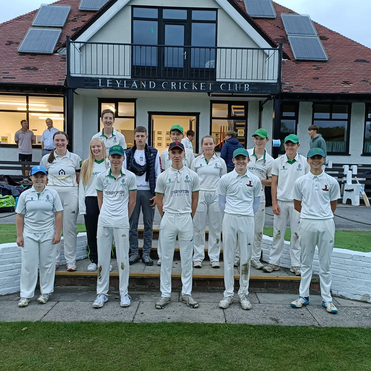 A fabulous win for our U17s in their last league match of the 2020 season thanks for a great game <a href="/RuffordCC/">Rufford Cricket Club</a> #Cricket #Leyland #U17s 
🏏💚