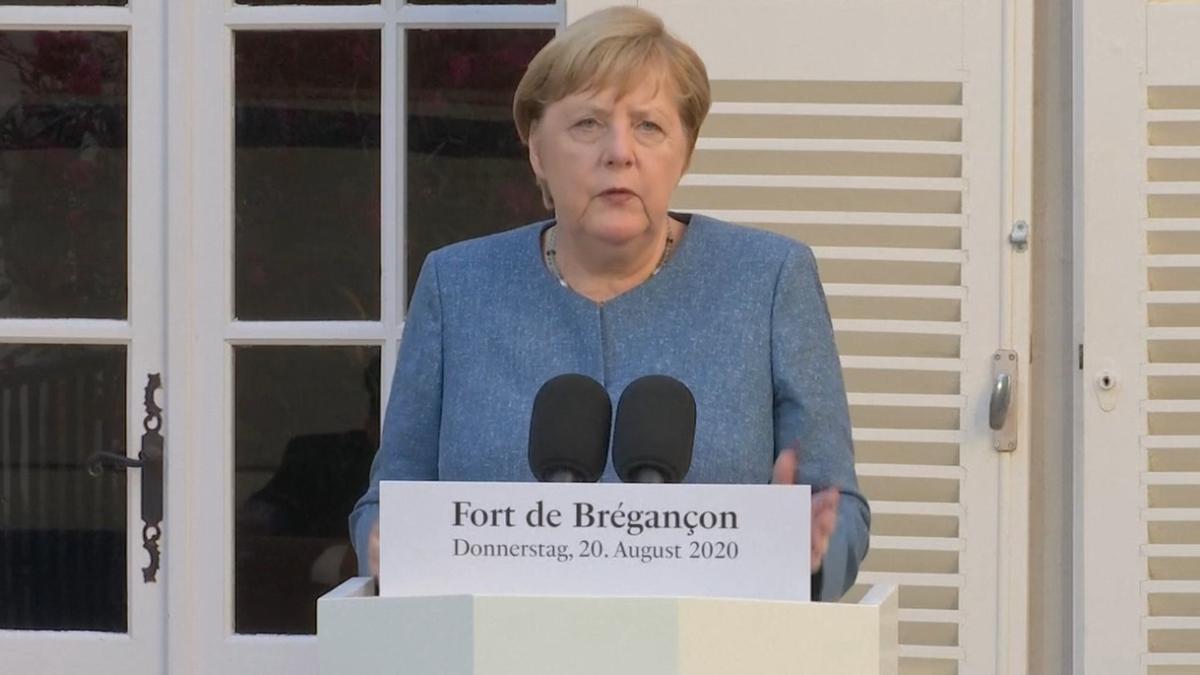 Kanzlerin Merkel bietet Behandlung von Nawalny in deutschem Krankenhaus