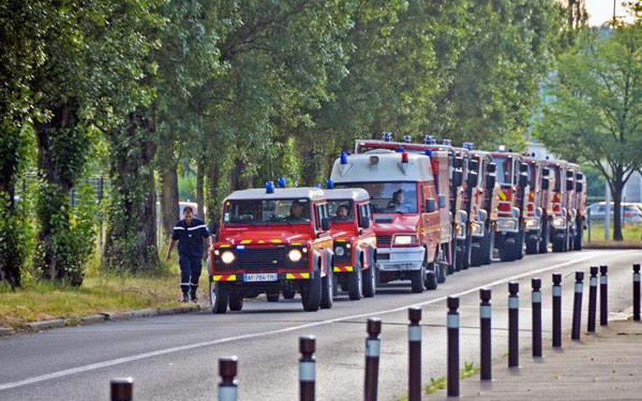 POMPIERS - Ça décale ! 🔥 📟 🚒 🇫🇷 tweet media