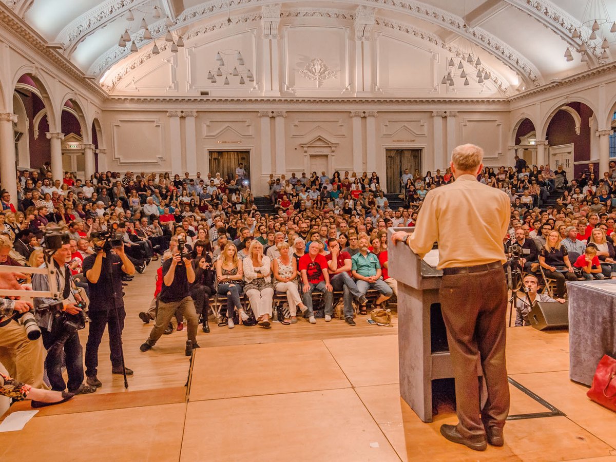 At that point, it looked likely that Jeremy could become the next Labour leader. An atmosphere of hope, excitement, and enthusiasm about socialist politics had spread to all corners of the UK.
