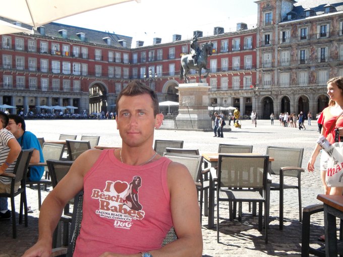 #ThrowbackThursday : #Madrid https://t.co/llnV4ktJb2<a href="/tag/throwbackthursday"class="tags">#ThrowbackThursday</a><a href="/tag/madrid"class="tags">#Madrid</a>