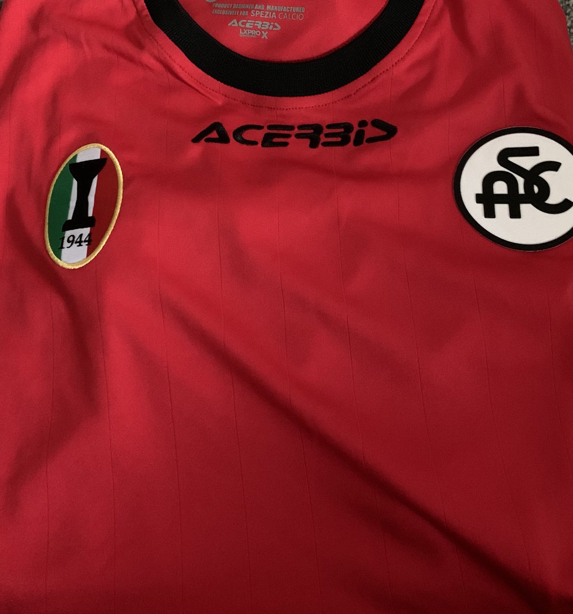 CalcioSupporter's tweet photo. Congratulations @acspezia, a great achievement to gain promotion to Serie A for the first time in their history! #SpeFro #PlayOff20 https://t.co/ABPfViydFG