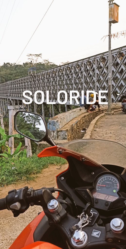 sidharmo's tweet image. Ternyata motoran sendiri itu menyenangkan.