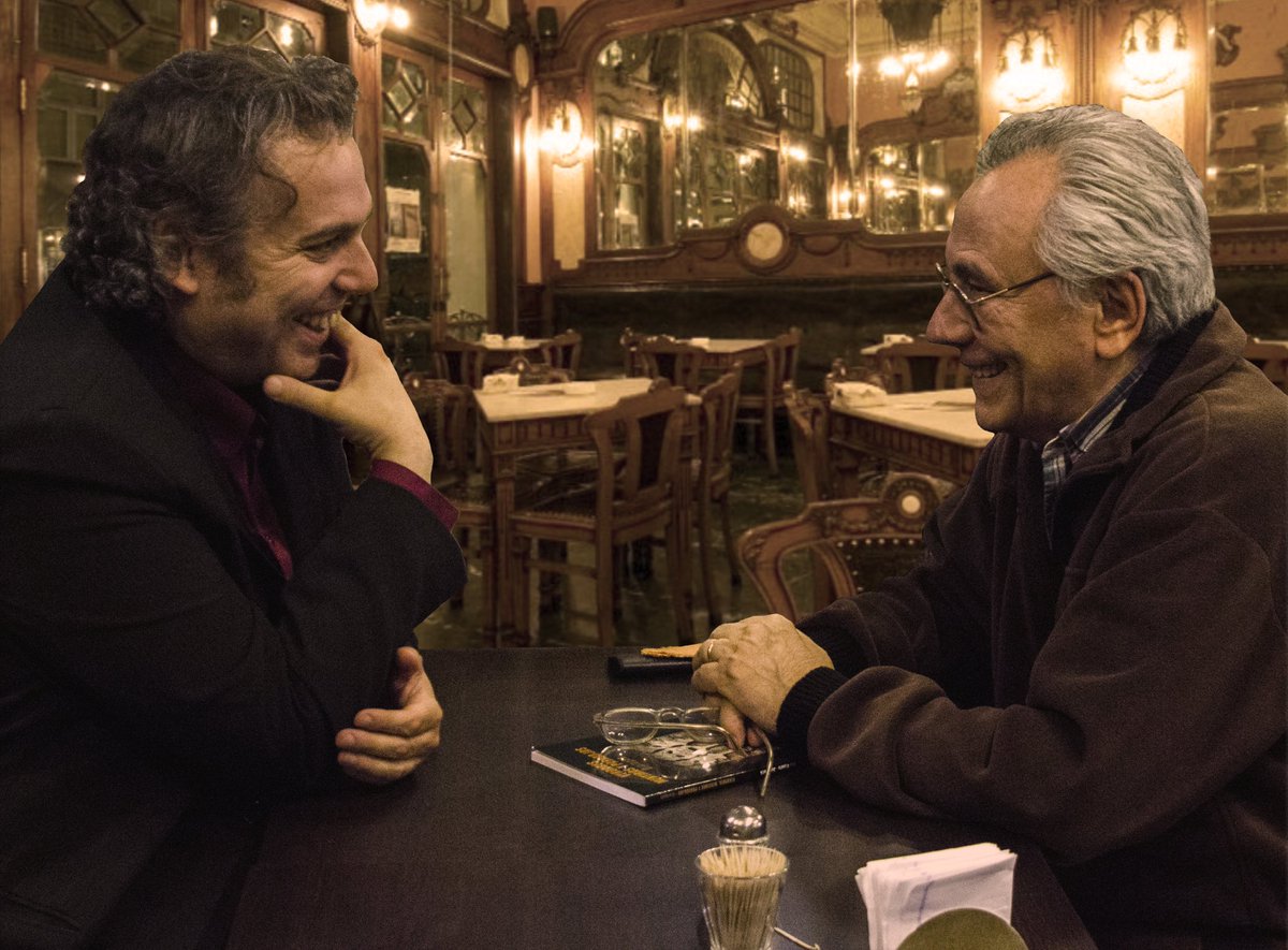 diana_hoffmann's tweet photo. "Como quien pide un café, se despachan en “¡Araca Lacan!” frases de antología, que pondrían celoso al mentado Jacques Lacan".
Néstor Luis Cordero. Profesor Emérito de Filosofía Antigua en la Universidad de Rennes, Francia. https://t.co/IF5h0Xb6dh