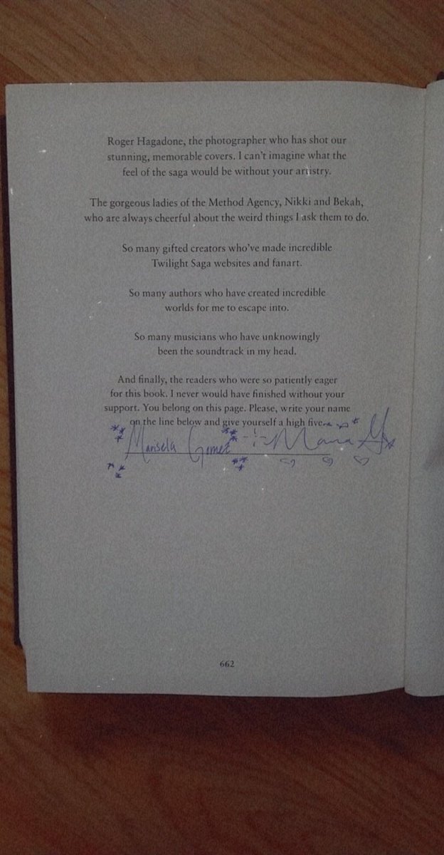 YourStory_Mari's tweet photo. I've waited for about 12 years for #MidnightSun and after reading its 662 pages I want more. Thank you #StephenieMeyer for this gift! https://t.co/xZcvQIbAn3