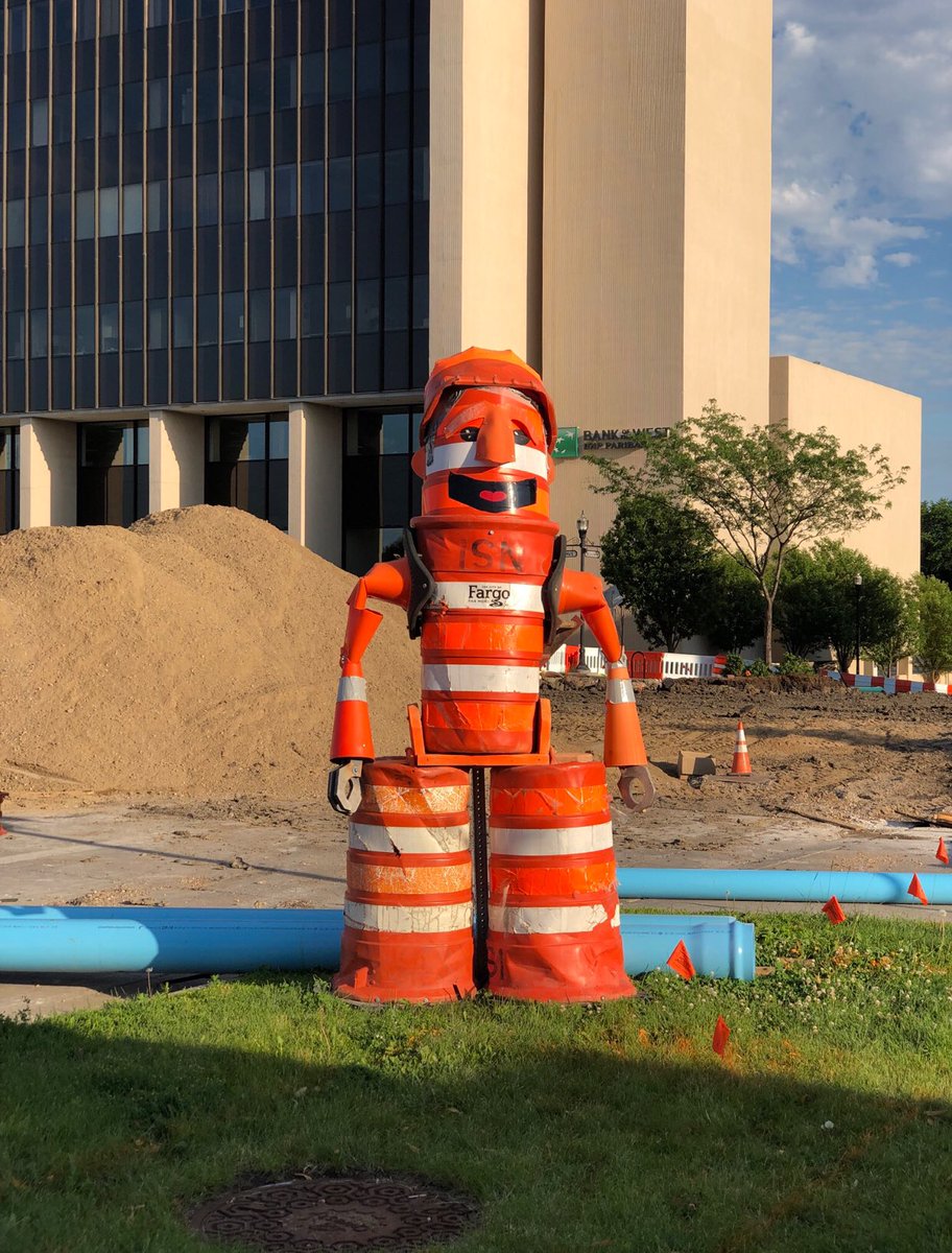 MollyFuchsel's tweet image. HERO standing proud and Welcoming our 400+ new @Dynconference registrants this week!
@Microsoft @MSDynamicsCRM @MSPowerApps #MSDyn365 #msdynbc #msdynfo #womenintech 
#blackgirlscode @Tech_Stylers #msmvp #DoTheWork #welcome