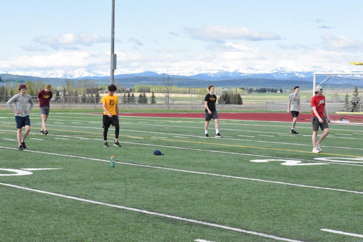 Unlike many other Calgary schools where there will be major restrictions on exercise within the school environment, Edge students will be permitted to participate in daily physical activity and training once we reopen. #EdgeSchool #Calgary #YYC #Alberta