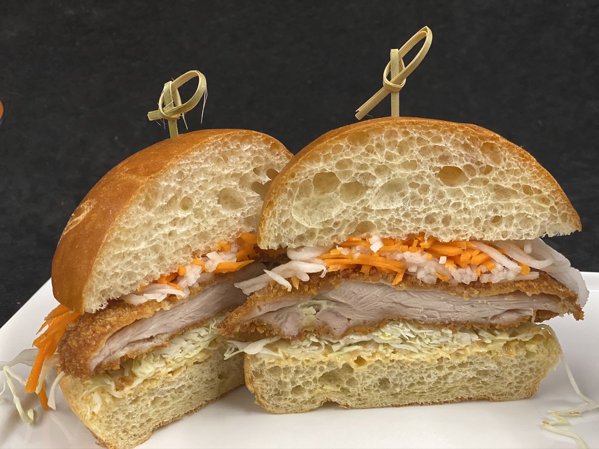 Come visit me tomorrow!  I'm at 8 10th Street from 11am-3pm and then 5pm-9pm <a href="/SPARKsocialSF/">SPARKsocialSF</a>  #lunch #dinner #anzutoyou #foodtruck #foodiesf #sanfran <a href="/eatersf/">Eater SF</a>