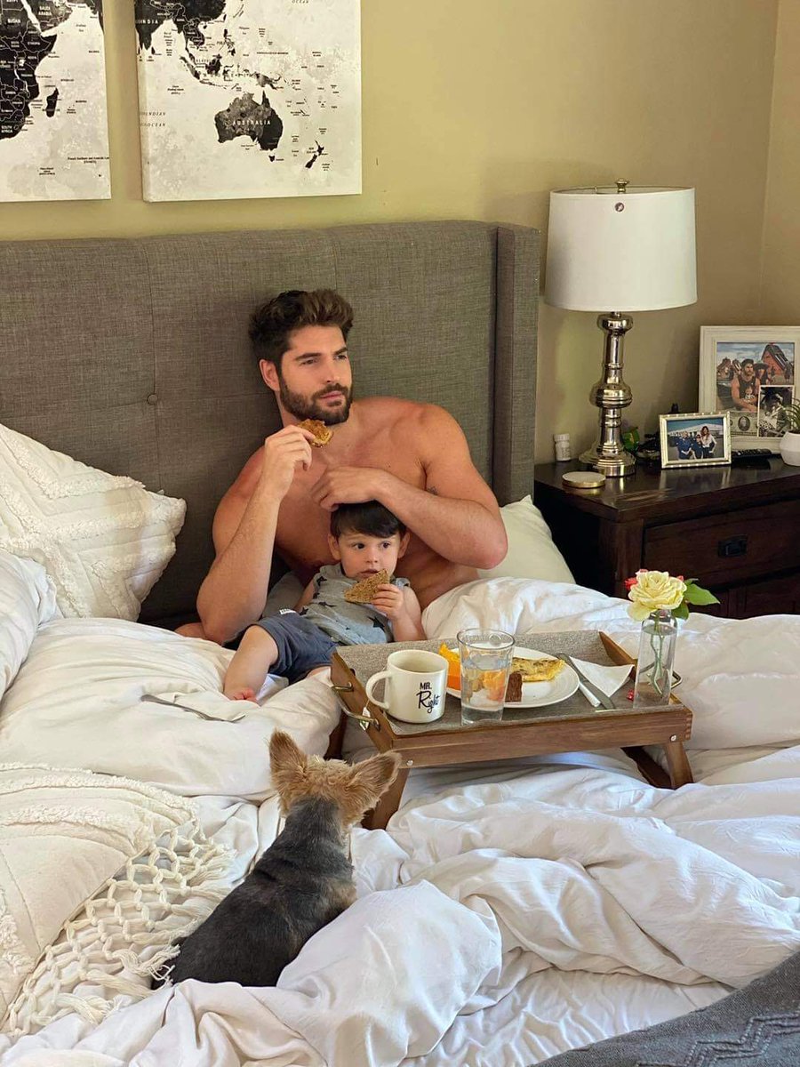 MyJasonMask's tweet image. Up in the castle with my new family

In a school that's just for royalty

A whole enchanted world is waiting for me

             I'm so excited to be-