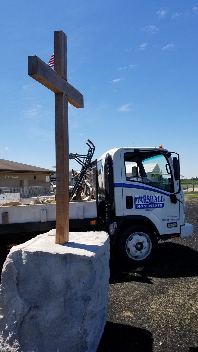 WWSC_Super's tweet photo. A very fitting monument to a great coach, mentor, educator, friend, husband and dad.

A huge thanks to former WW players Landon Roberts and Corey Churchman for helping bring it all together. 

Very grateful to TexaCon Cut Stone and Marshall Monuments.

#WWeGrow RESPECT https://t.co/Lg1mqhau3g