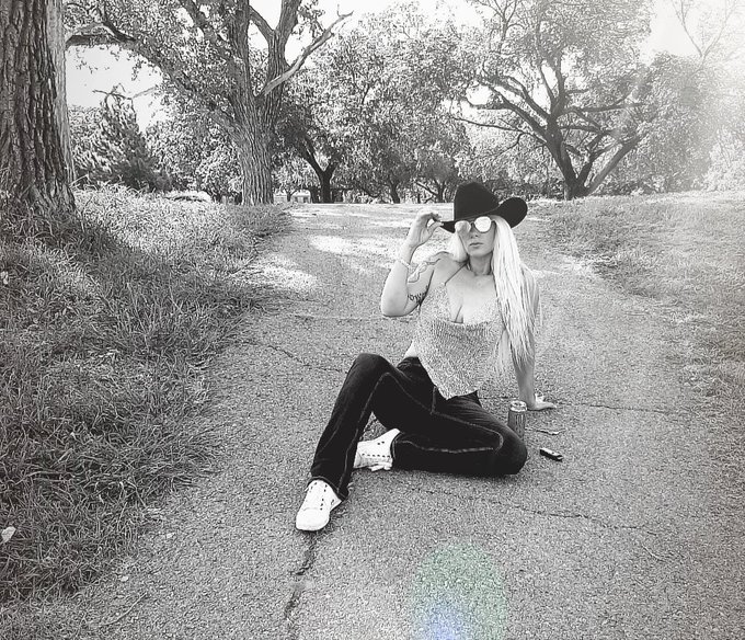 Just wrapped up a hot ass photoshoot with @PaulBritPhoto . Can't wait to see the shots from the pro🙌🙌🙌<a class="tags" target="_blank" title="On Twitter" href="/?out=eyJ0eXAiOiJKV1QiLCJhbGciOiJIUzUxMiJ9.eyJpYXQiOjE3MzIwODA0MTEsImlzcyI6InR3cG9ybnN0YXJzLmNvbSIsIm5iZiI6MTczMjA4MDQxMSwiZXhwIjoxNzYzNjE2NDExLCJyZWRpcmVjdF91cmwiOiJodHRwczovL3R3aXR0ZXIuY29tL1BhdWxCcml0UGhvdG8ifQ.U9NrKg3kLtOPaeiAntCjqrrm5vie9qN0W9poKDcBxMiSFoPlq53ZH2_9mIuZ5Go0LpGhMRKWE8VOH5K3LGmcJg">@PaulBritPhoto</a><a href="/tag/onlyfans"class="tags"><span>#onlyfans</span></a>