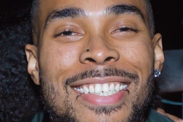 AlBellPresents's tweet photo. Tragedy struck our friend and brother, Boo Mitchell, owner of Royal Studios and his family in Memphis. They need help! (https://t.co/6matl7x0J8) 

We ask that you please lift them up in your prayers🙏🏽and donate what you can, if you can. 

Stay safe. Peace and blessings. https://t.co/FQUNLfp8WK