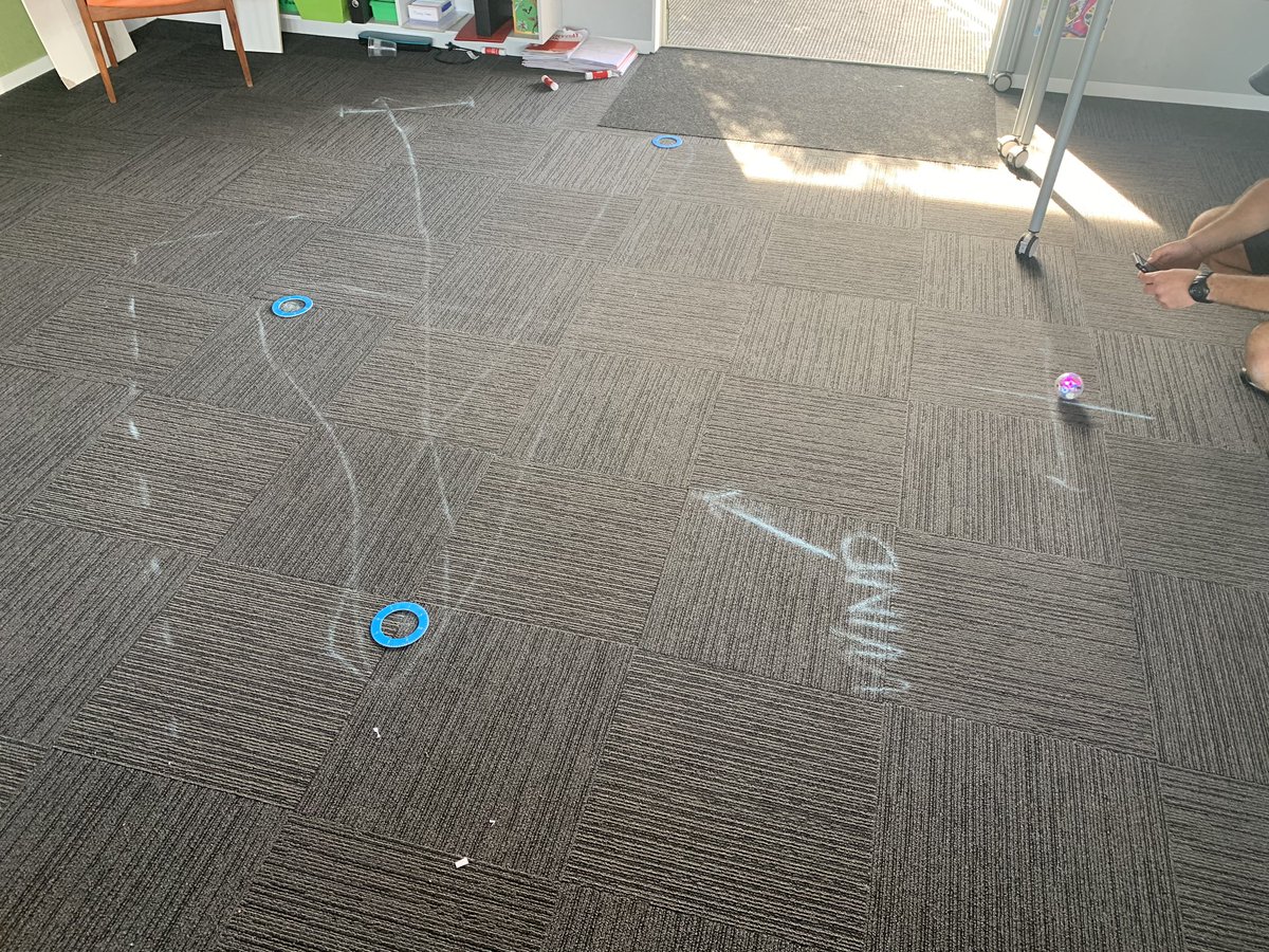 Developing an America’s cup unit with some passionate teachers using <a href="/Sphero/">Sphero</a> 

Happy Friday folks! 

#edtech #edchat <a href="/SpheroEdu/">Sphero Education</a>