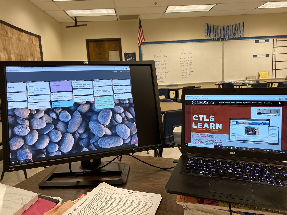 christineeinert's tweet photo. Incredible resilient students at Dodgen navigating CTLS like champs. They are working ahead at their own pace! Such motivation. Whether it’s #Flipgrids or #padlets, or #Forms. They are engaged with #CTLS! #DodgenDynamic @CobbInTech https://t.co/tZCbQQjX2v
