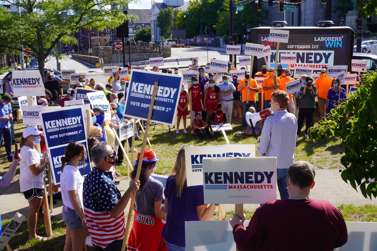 GroundworkProj's tweet image. Want to talk about momentum in this race? Come out and see us.