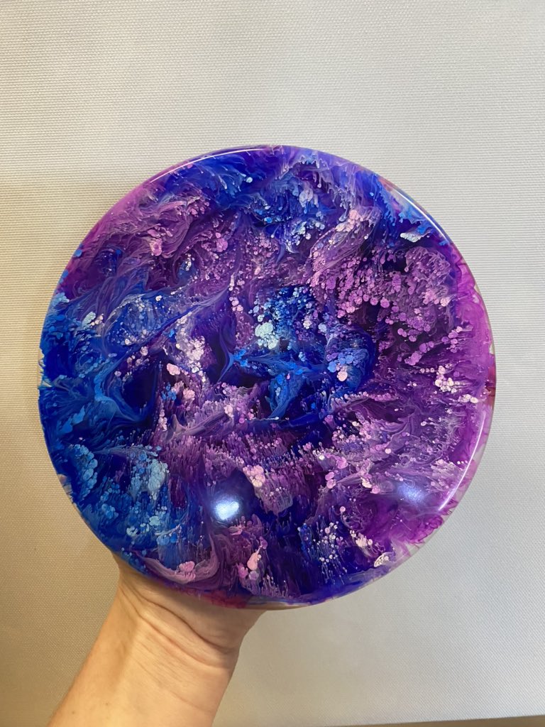 acutetroll's tweet photo. still need to topcoat this piece but i'm very happy with the colors (: used #CCdiy casting resin 💜💙 https://t.co/TlczgZPzTo