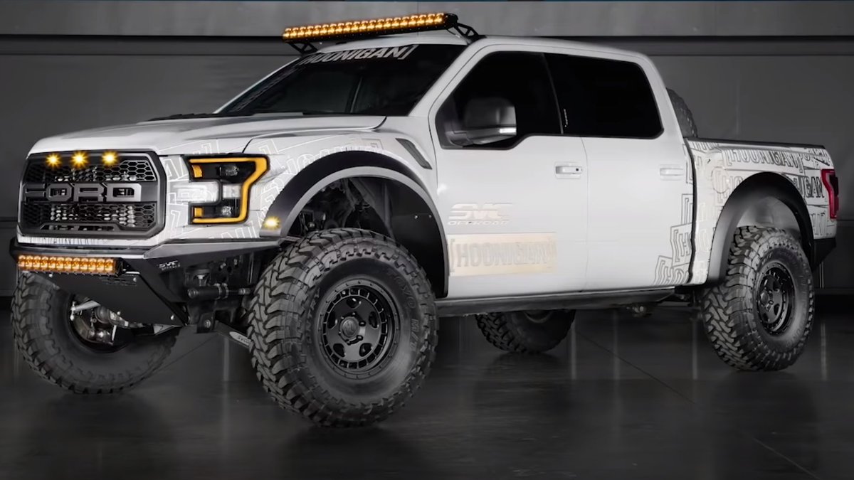 Jalopnik Next Ford F 150 Raptor Will Slap The Ram 1500 Trx With Over 725 Hp From Gt500 S V8 Report T Co 0tistefdwk