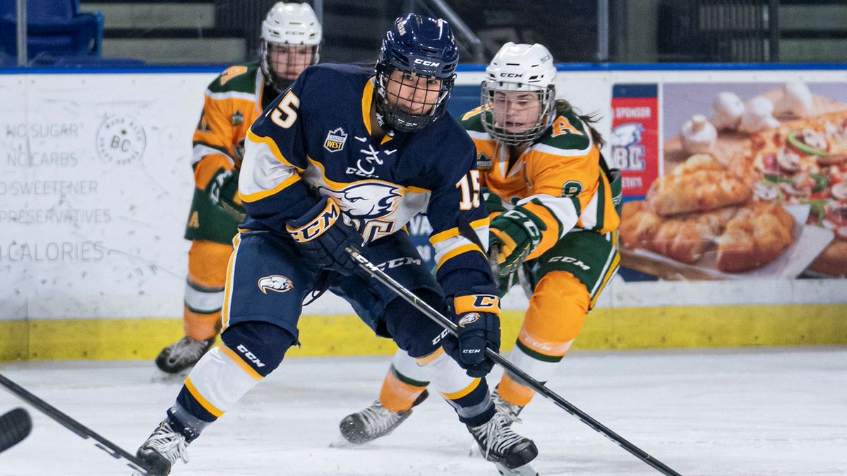 🏒 WHKY | <a href="/UBCWHKY/">UBC Women's Hockey</a> forward and <a href="/ubcscience/">UBC Science</a> student Tiffany Chiu continues to succeed on the ice and in the classroom 

📸 <a href="/RichLamPhoto/">Rich Lam</a> 

Story: gothunderbirds.ca/news/2020/8/20…