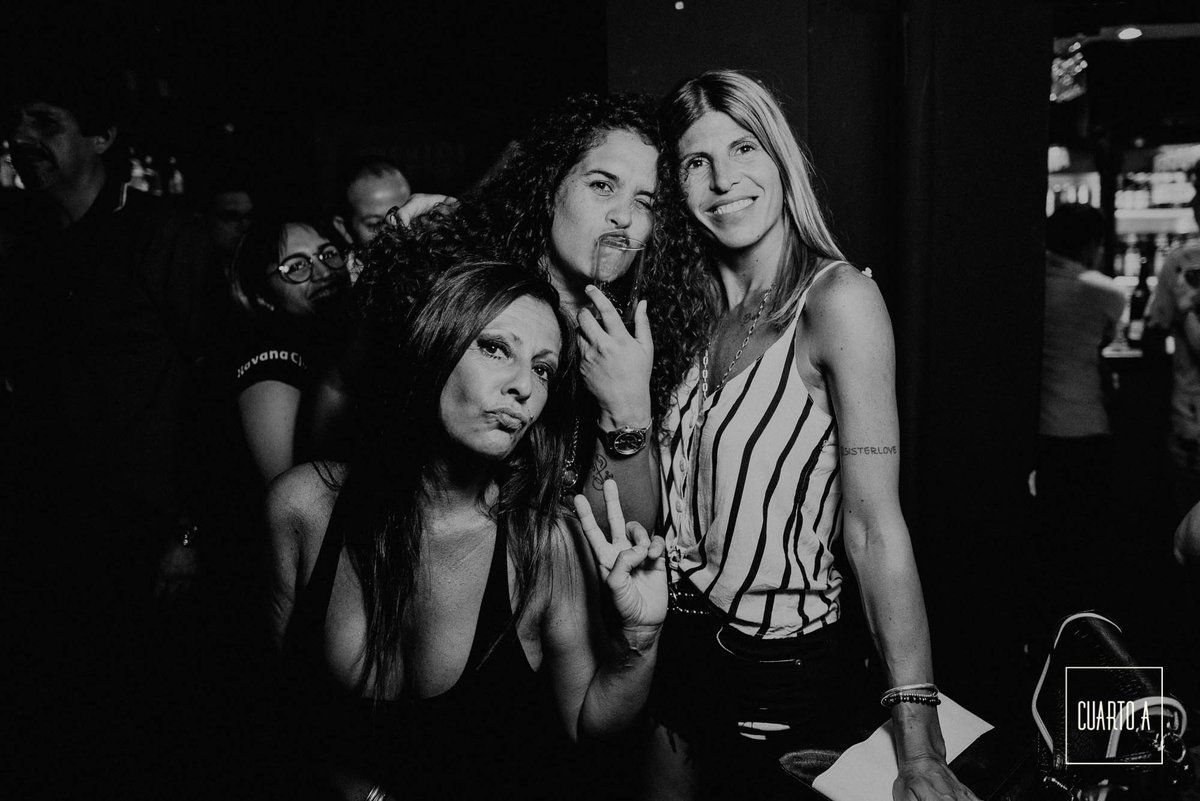 CuartoAbar's tweet image. Juntarse, ser felices, eso.
📞 ¡Solo con reserva por WhatsApp al 3517035491!