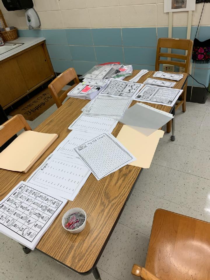 Our #D205teachers putting together materials and hands on manipulatives to send home to our students! Thank you for your dedication and effort to reach ALL learners! #Committed #igniteD205 <a href="/FischerD205/">Fischer Elementary School</a>