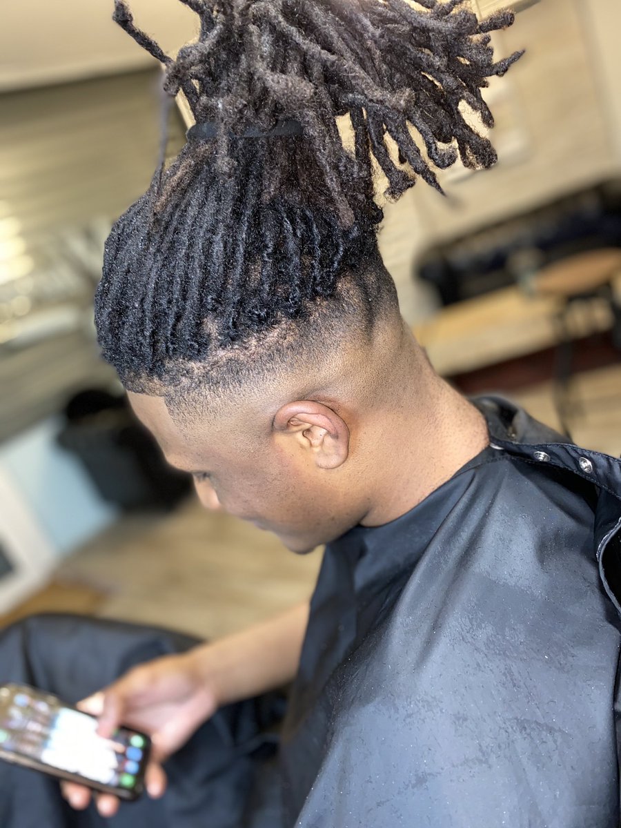 Lheks's tweet photo. #barbertakeover https://t.co/1zuG30mhsC