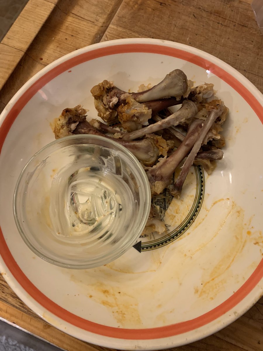 DigitalDDaniels's tweet photo. Good lord... scorpion pepper is 🔥... so good but holy hell my mouth is on fire. #botfood is awesome! https://t.co/uTvSTbHFsd