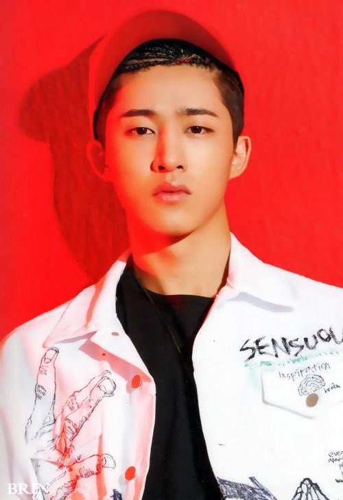 chanbinsari's tweet photo. kim hanbin debut era says something
#TheRebegin131
@ikon_shxxbi
#HANBIN #김한빈 #비아이 https://t.co/c7BwHeBfUo