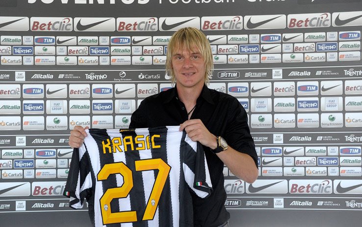 10 years passed since we signed Miloš Krasić, so I thought I do a thread to reflect on his two years in black and white. Enjoy.