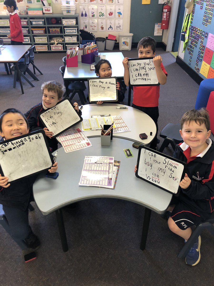 Starting ‘Friyay’ off with our differentiated writing groups. Working on simple sentences, sentence structure and creativity ✏️
