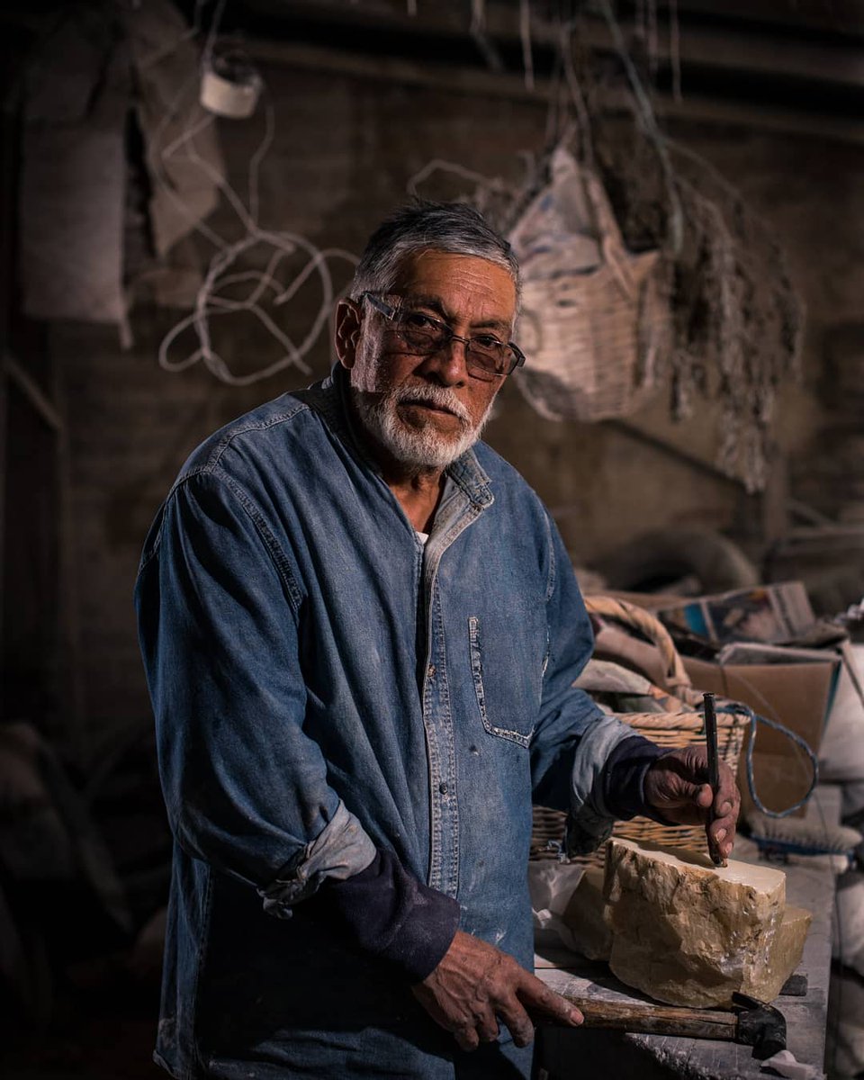 FestRural's tweet photo. ¡El patrimonio de lo rural!
“Hacer las cosas con amor , creo que eso podría decirles jóvenes ”- Cesar Polivio Sinchi - Artesano de Sinincay 
Para el Rural Fest la edad y la longevidad son sinónimos de experiencia y sabiduría de los mayores aprendemos mucho. https://t.co/yKXBaAiesu