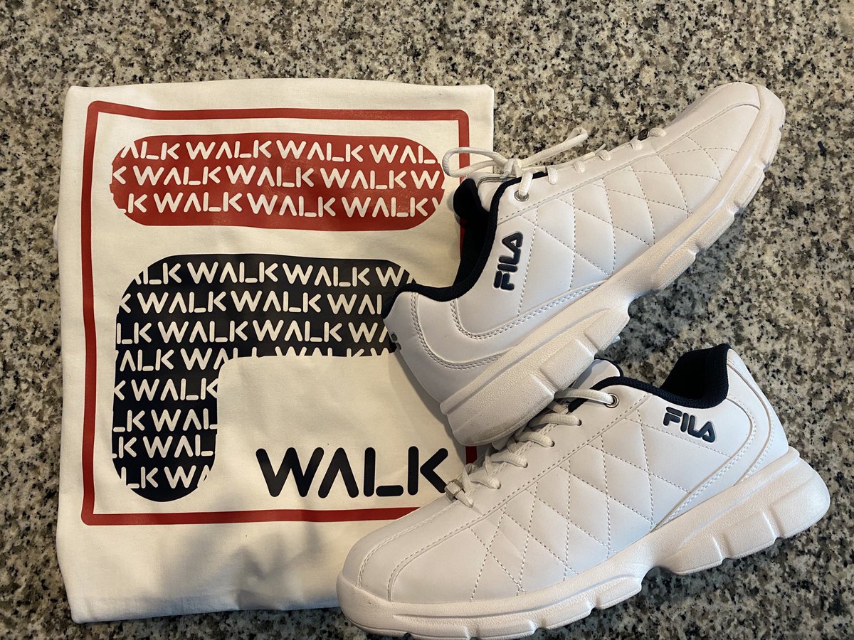 Tay D. Bear tweet media