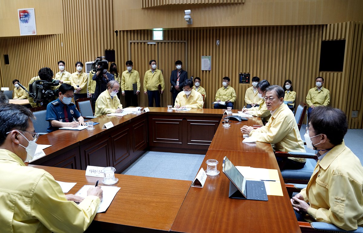 엄정한 법 집행을 보여주기 바랍니다.
공권력이 살아있다는 것을
국민들에게 꼭 보여주시기 바랍니다.

- 2020.8.21
  코로나19 서울시 방역 강화 긴급점검