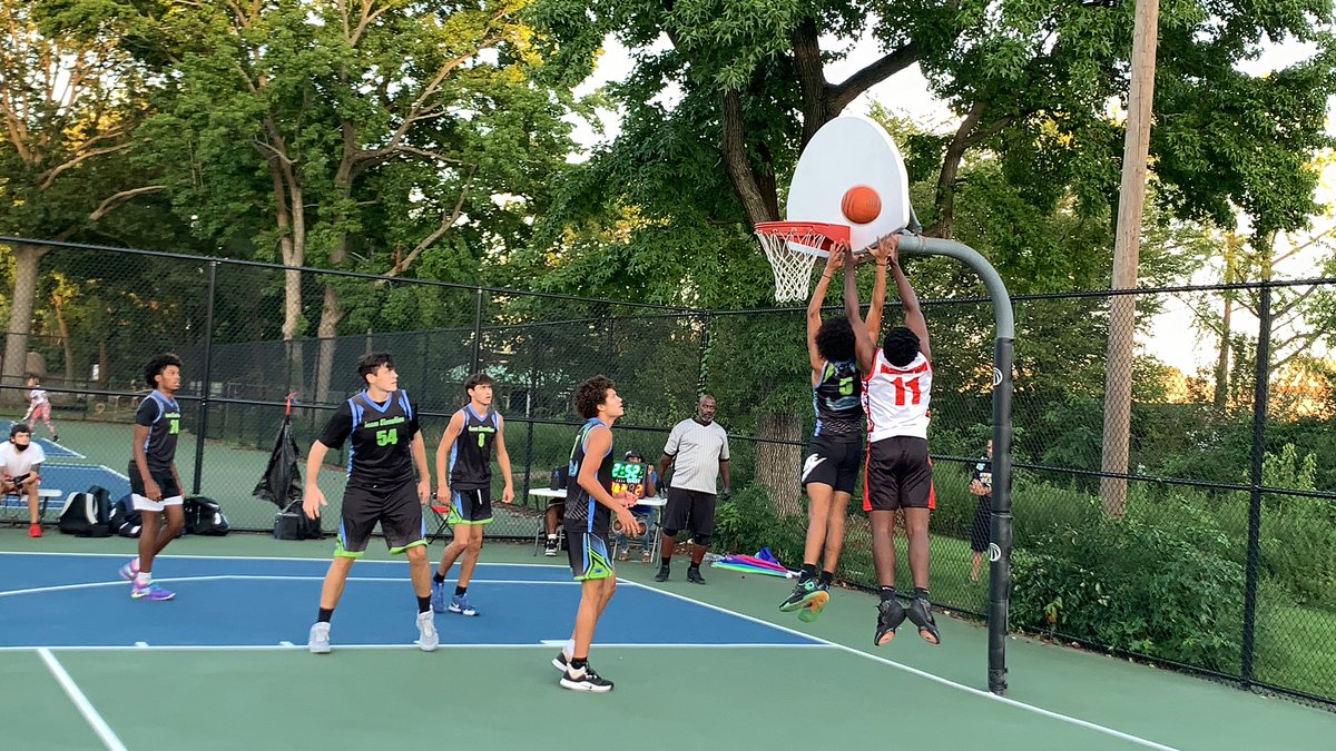 GMC Hoops tweet media