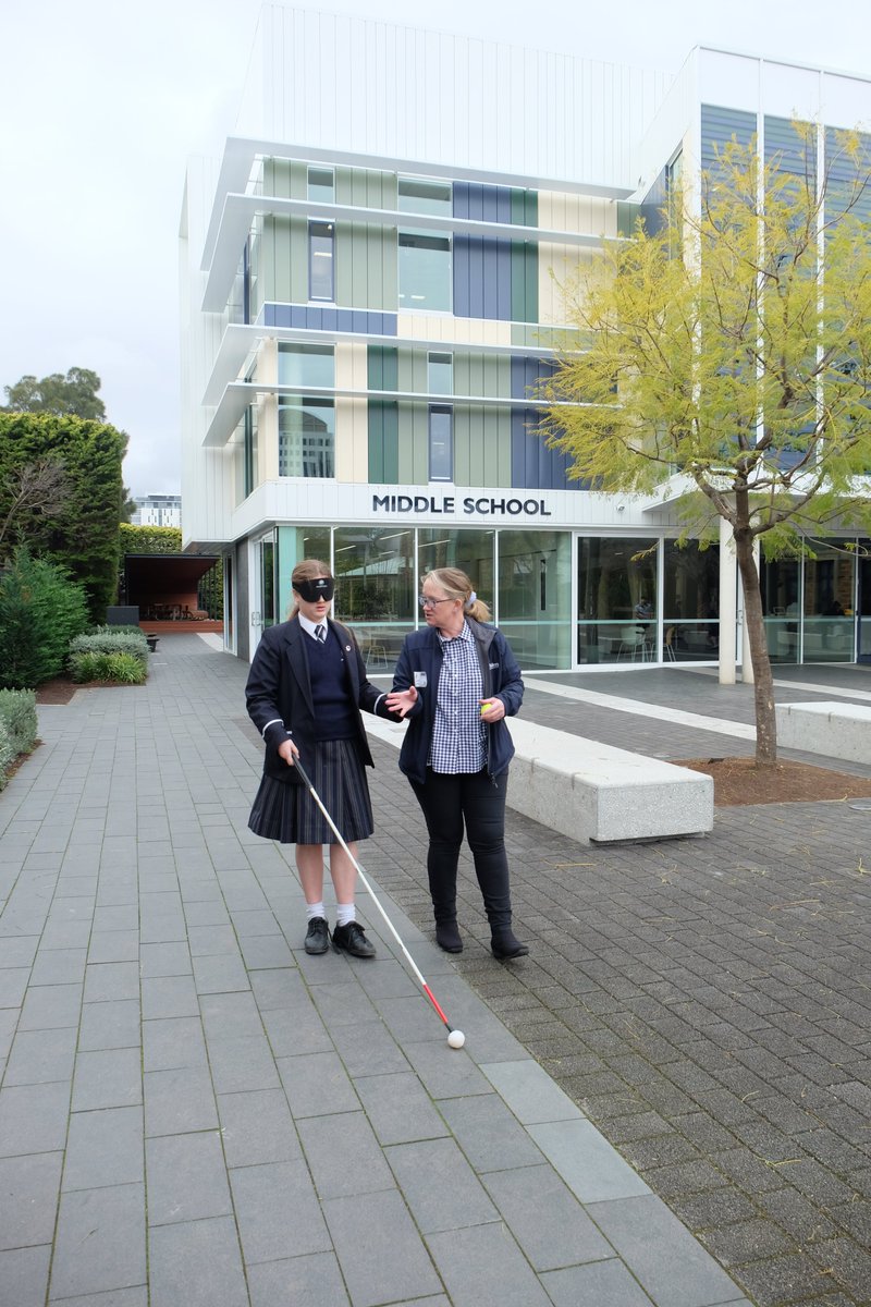 A hands-on lesson for <a href="/PulteneyGrammar/">Pulteney Grammar</a> Yr 9s when Researcher <a href="/Lynneloh13/">Lynne Loh</a> <a href="/FlindersCNHS/">College NHS</a> <a href="/FlindersCFI/">Flinders Caring Futures Institute</a> visited and led them on activities that made connections with both nervous systems (Central &amp; Peripheral Nervous Systems) as part of their unit on Body Systems. Thank you Lynne!