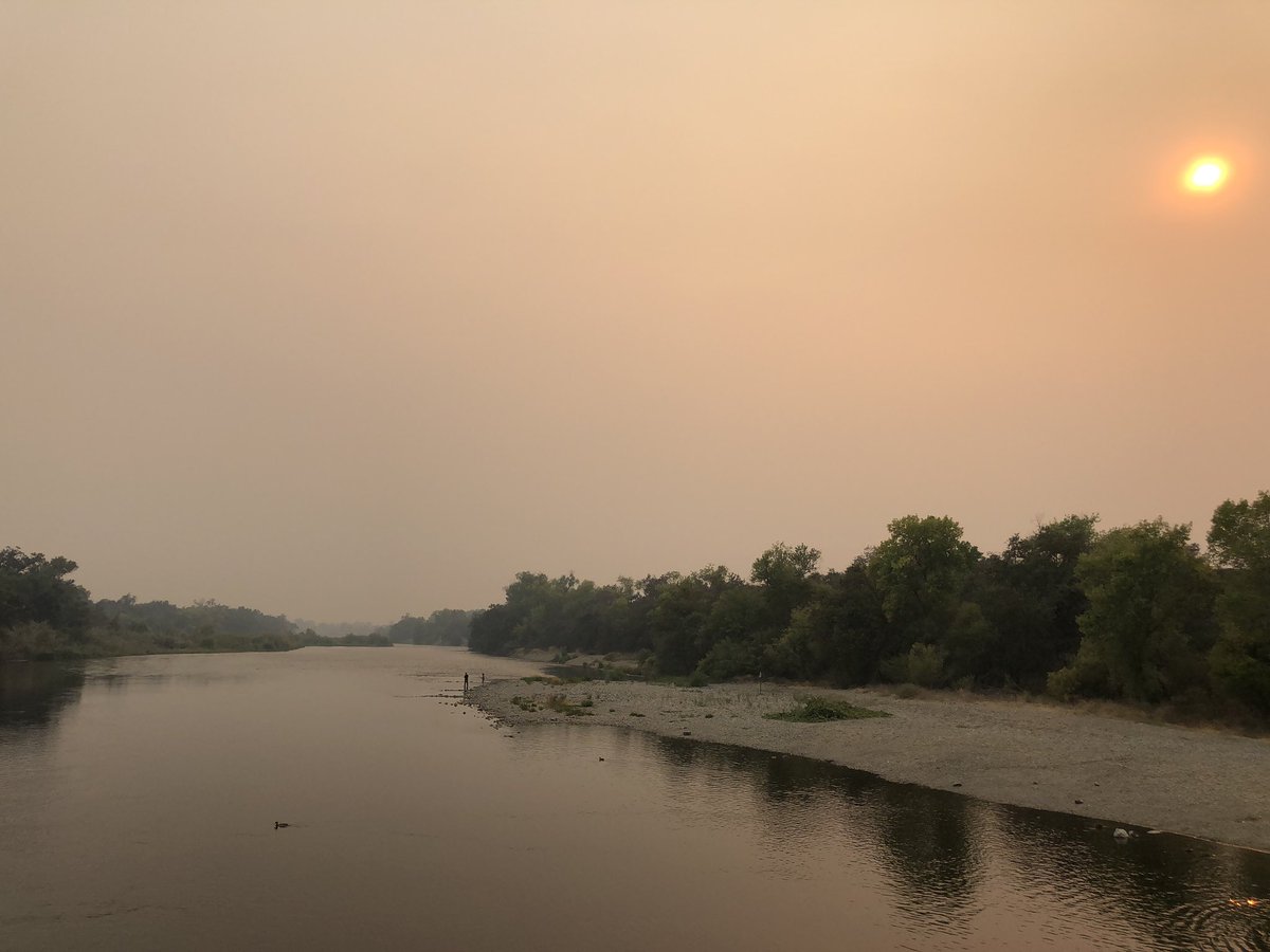  Regions that are miles away from fires can have poor air quality. Some Californians are more at-risk than others: • Children • Women who are pregnant • Older adults • People w/ existing lung or heart conditionsStay safe and reduce  #smoke inhalation! #CAFire  #CAfires