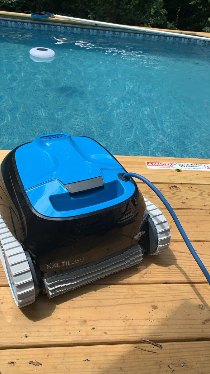 gudvibez's tweet image. Greatest piece of pool equipment I could have purchased! My #dolphin #automaticpoolcleaner