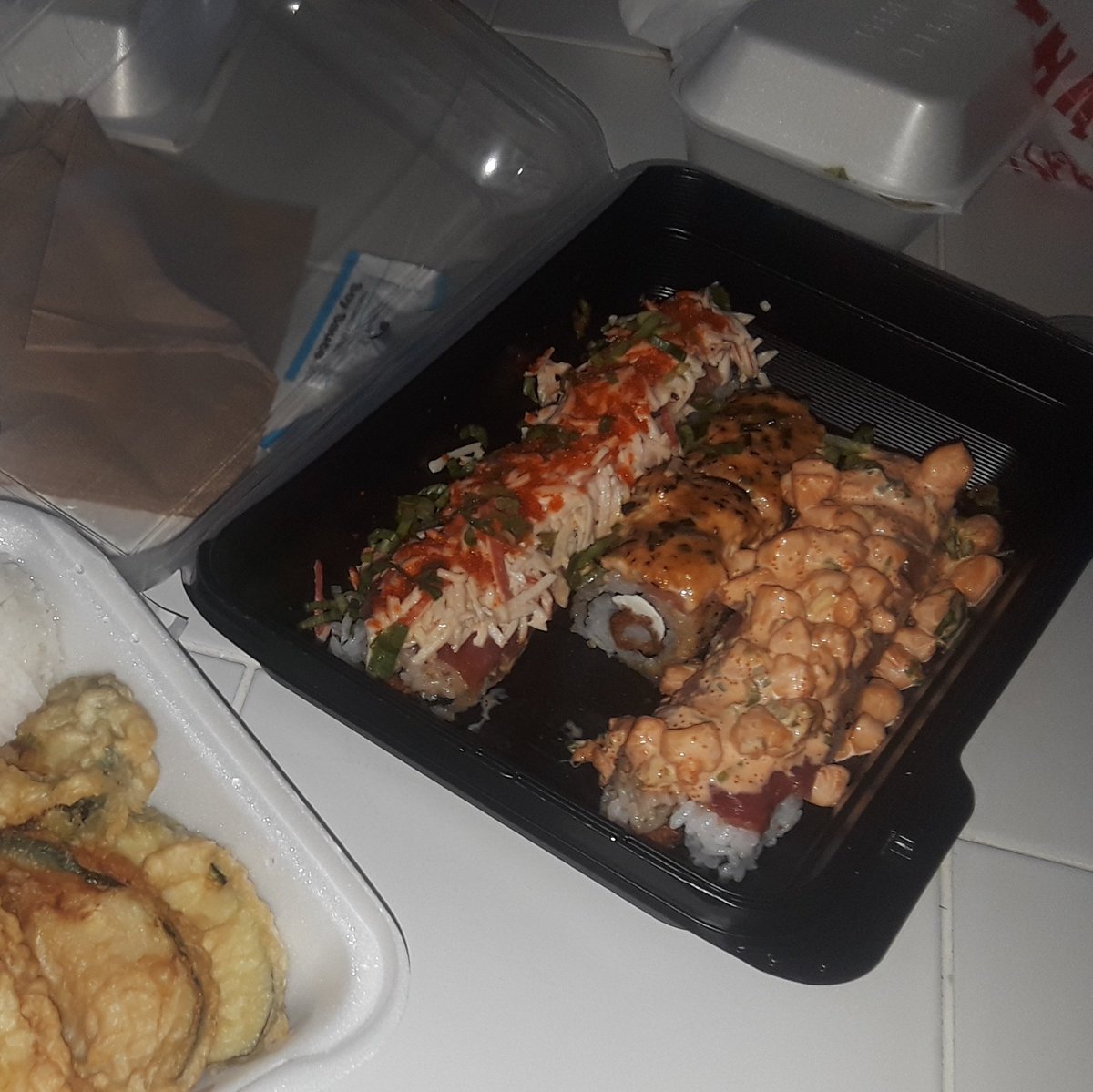soymilksoo's tweet photo. 🥢 A Transition into Past Good Eats to Present Eatery 🍴

Slowly changing the eating habits I don't want anymore so that I feel love in me, no matter what I eat. No more internalized fatphobia! https://t.co/izSbYTJQs8