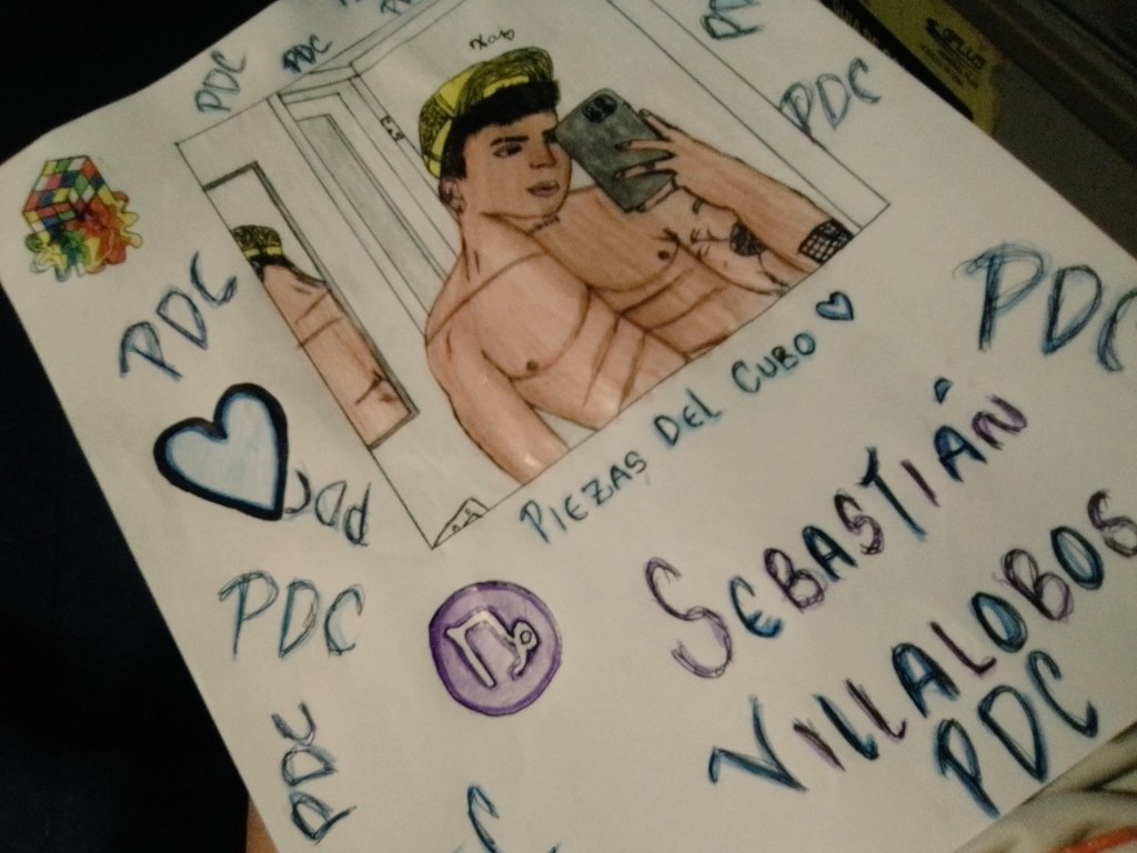 _amoreRPSVMR's tweet photo. #SemanaPDC @villalobossebas hice este dibujito de Sebas,y para ser mi primera vez dibujandolo creo que me salió bastante bien💕 https://t.co/MePFe7s552