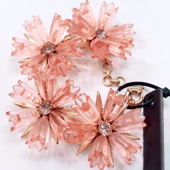 fatica1's tweet image. So good I had to share! Check out all the items I'm loving on @Poshmarkapp #poshmark #fashion #style #shopmycloset #madewell #jcrew #jhanebarnes: posh.mk/uJbwaagv78