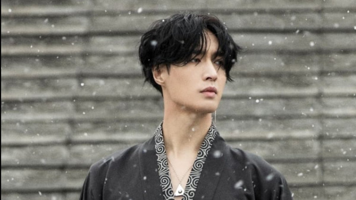 Nearnnines's tweet photo. BEST-SELLING DIGITAL ALBUMS IN CHINA:

2.   #Lay Lit-- 2.5M
10. #Lay LC -- 1.3M
11. #NinePercent TTN -- 1.2M
13. #Lay Namanana -- 1.1M
15. #Lay 02 Sheep --993,083
18. #Lay WSG -- 889,092
23. #NinePercent MTF -- 750,124
28. #ChenLinong Unbelonging -- 588,796 https://t.co/SHR61LFPj4