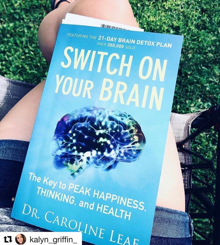 Dr. Carolyn Leaf is one my favorite professionals in mental health education. I particularly like the five step exercise for Switching on your Brain. 

#healingthemindandspirit 
#hms #therapy #faith #repost #mentalhealth #therapyrecconmendations #influencerspotlight